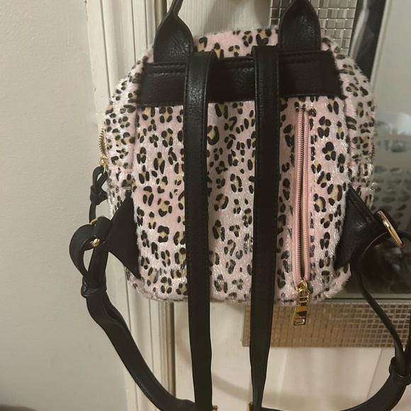 Jen & Co backpack - Picture 3 of 4